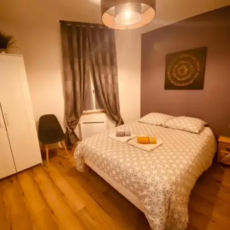Cosy Avec Terrasse Tropezienne *
